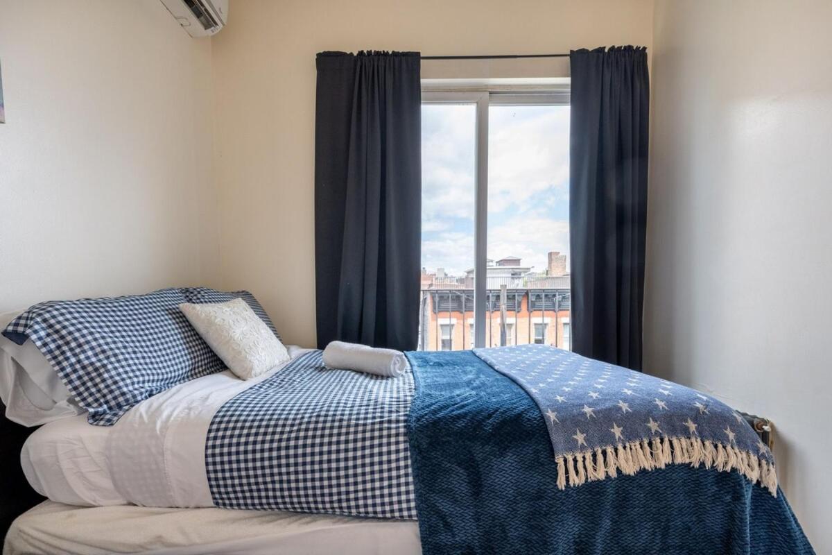 East Village Townhouse Apartamento *