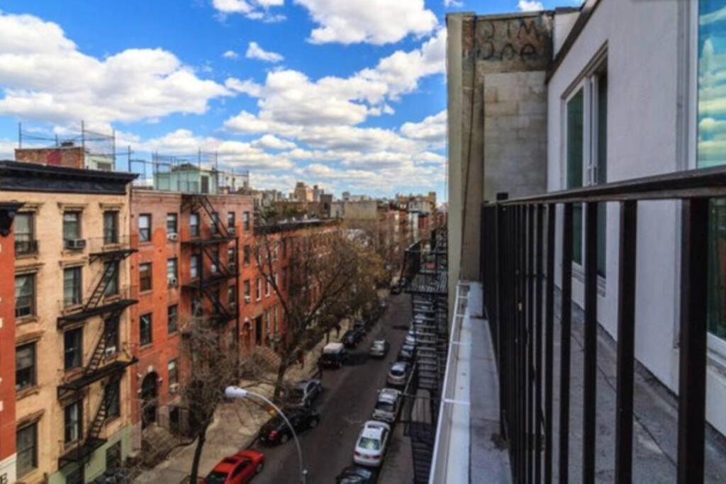 East Village Townhouse Apartamento *