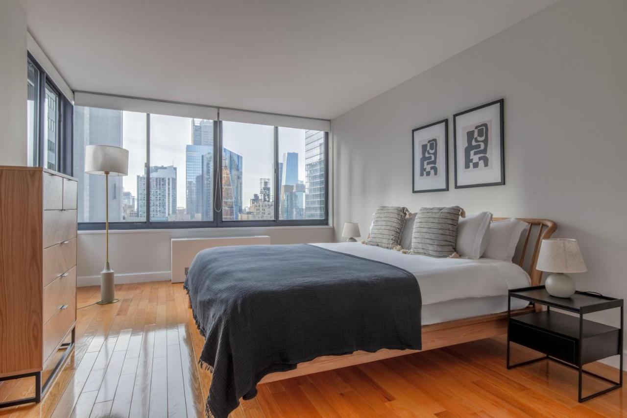 Midtown 2br W Doorman Nr Theater District Nyc-1349 New York