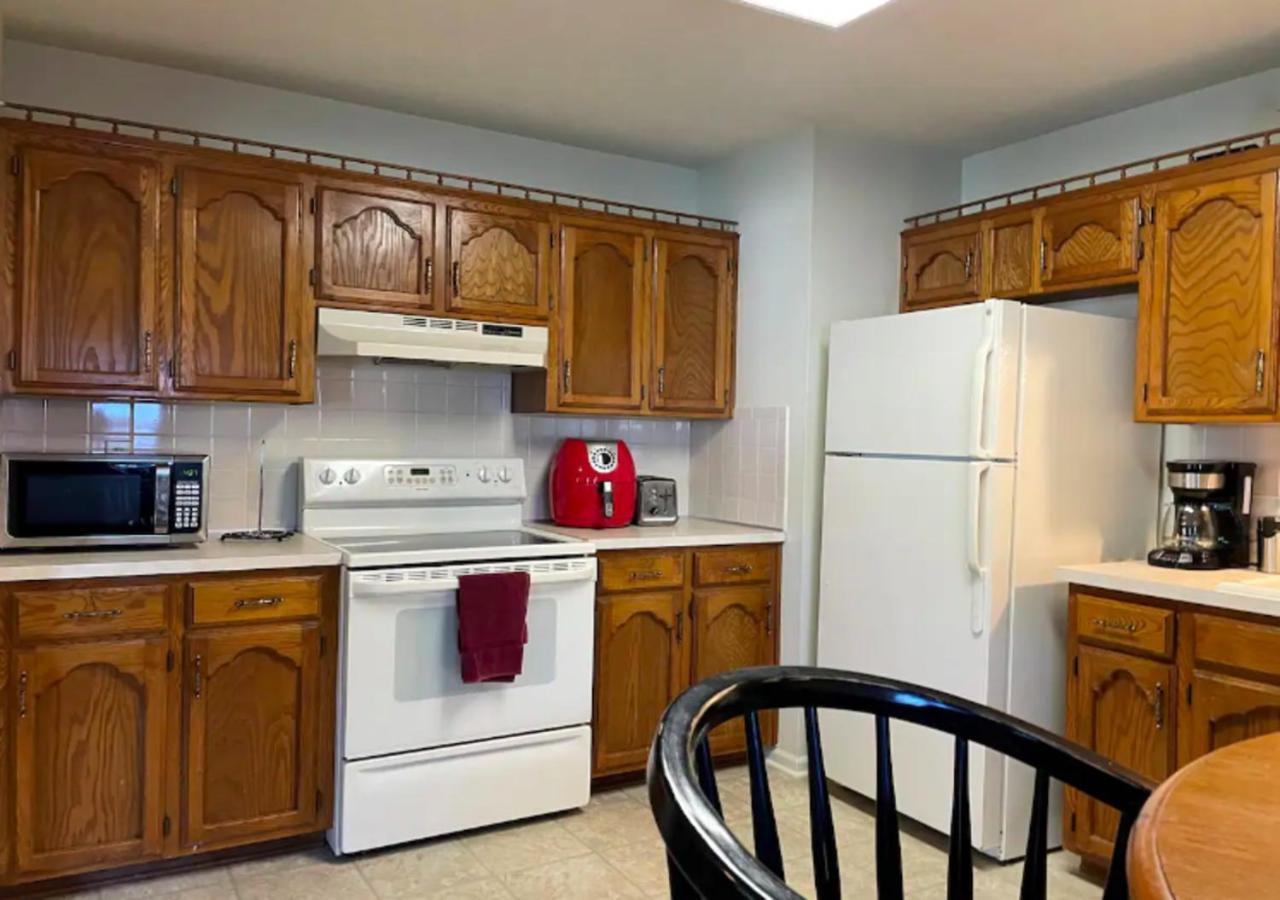 Apartment Modern 2 Bed One Bath At West Side *