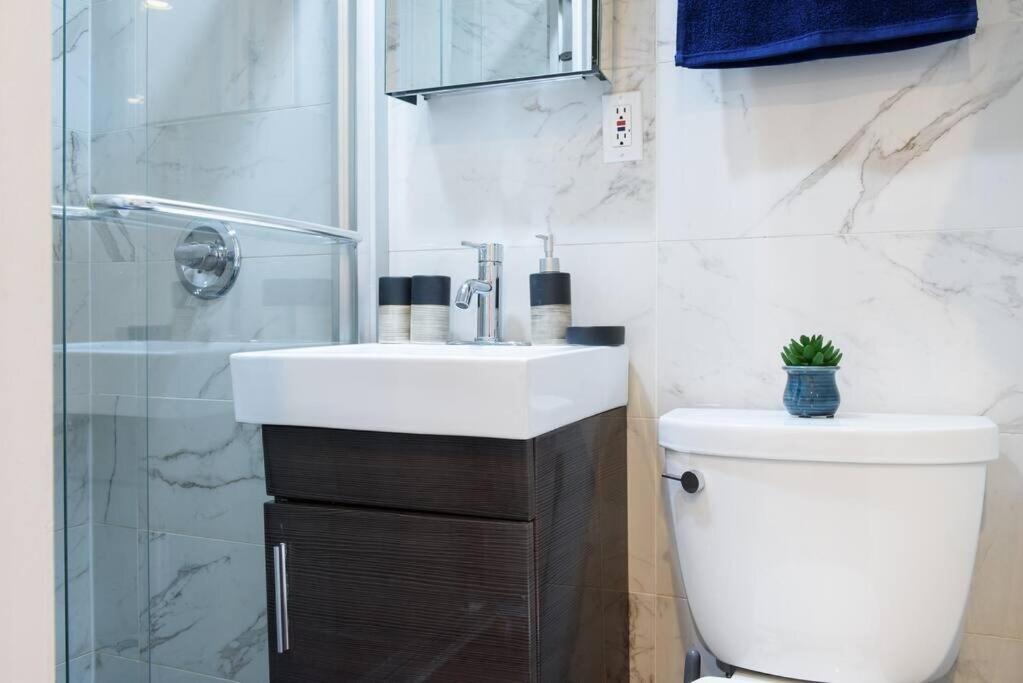 69-4a Quality New Prime Lower East East 1br Apartamento