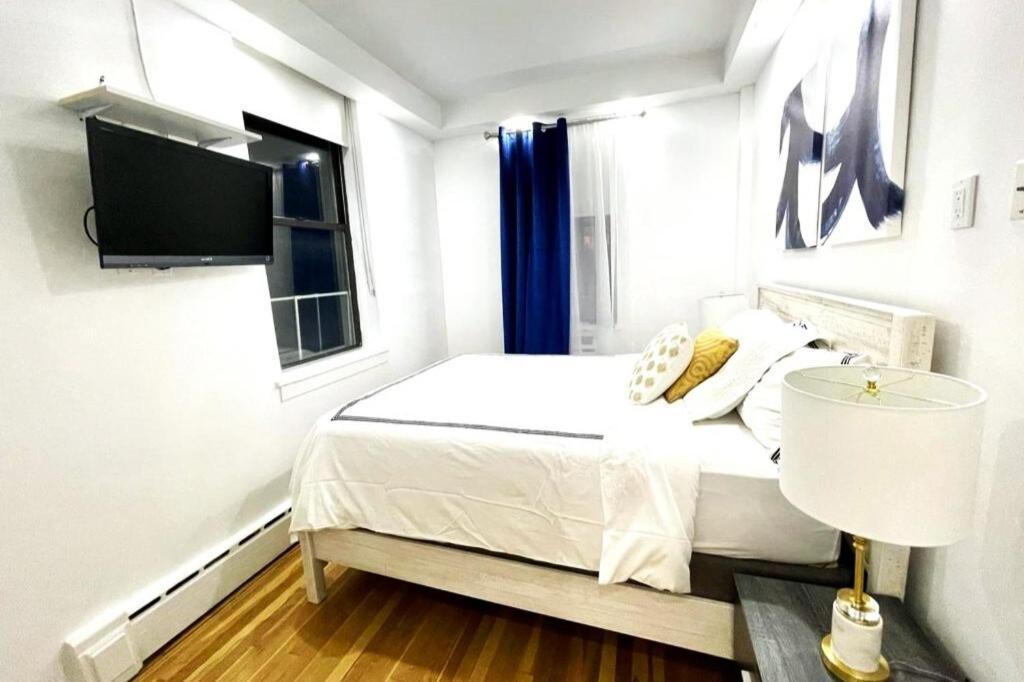 62-2b Renovated 1br In Prime Upper East Side Apartment *