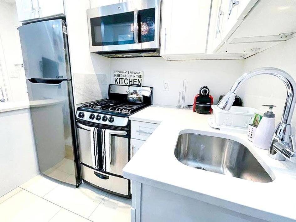 62-2b Renovated 1br In Prime Upper East Side New York