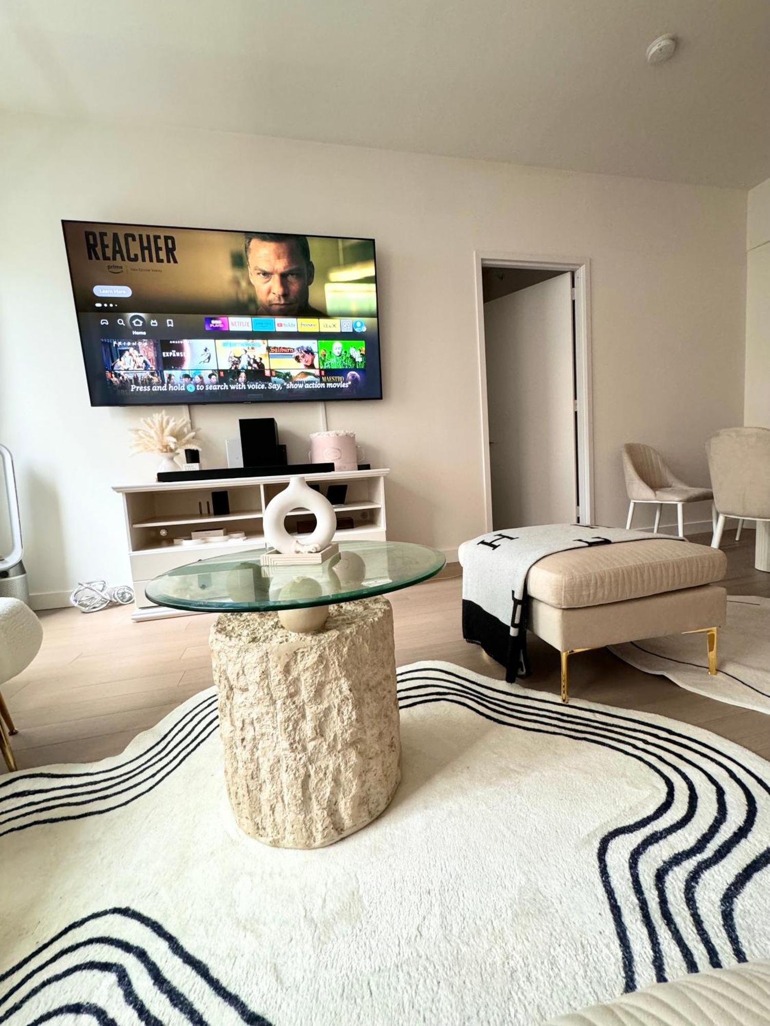 Exquisite Urban Oasis: Luxury 1 Bedroom Retreat In Downtown Manhattan Apartamento