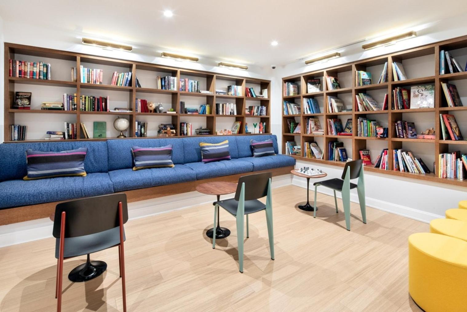 Midtown E 2br W Elevator Doorman Gym Nr Un Nyc-753 Apartment *