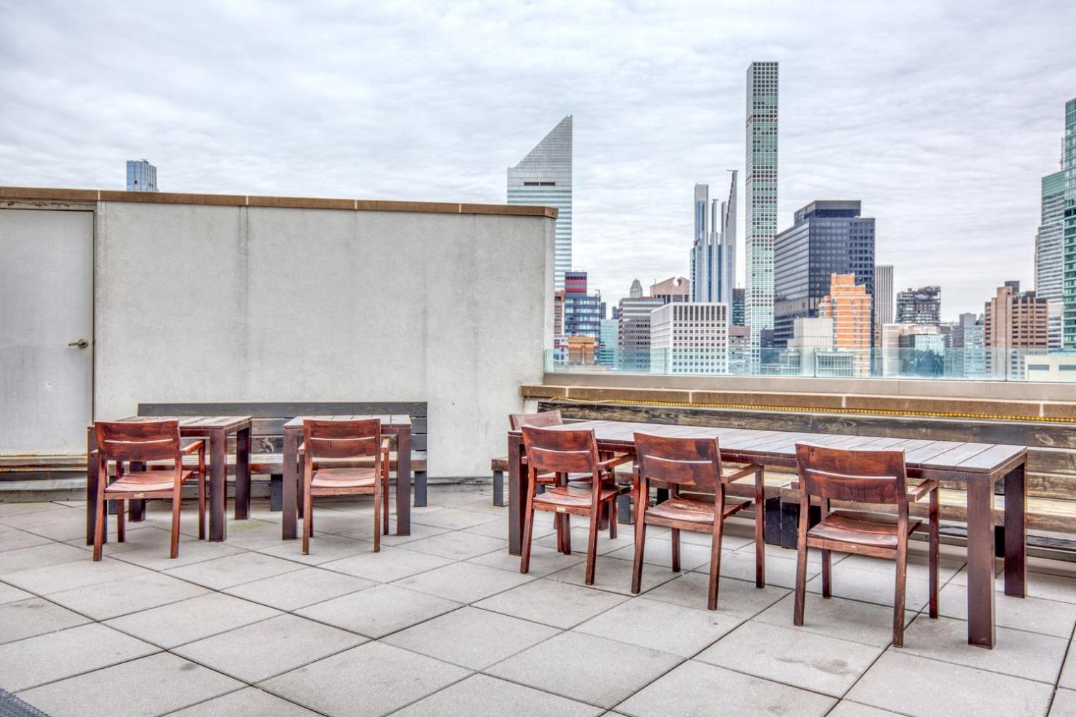 Midtown E 2br W Elevator Doorman Gym Nr Un Nyc-753 Apartment