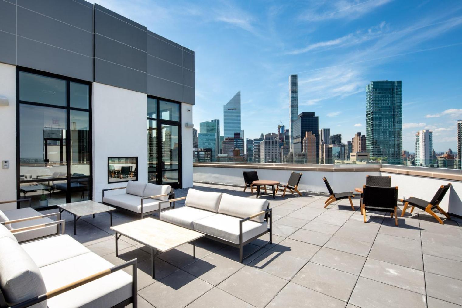 Midtown E 2br W Elevator Doorman Gym Nr Un Nyc-753 * New York