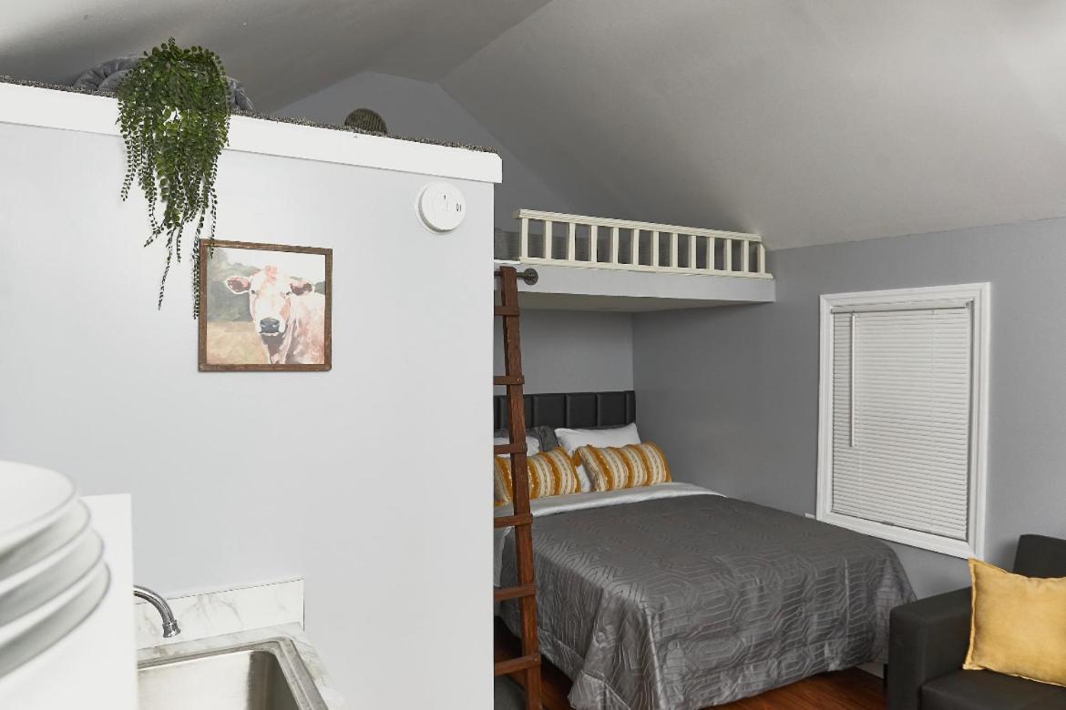 La Kai Guest house New York