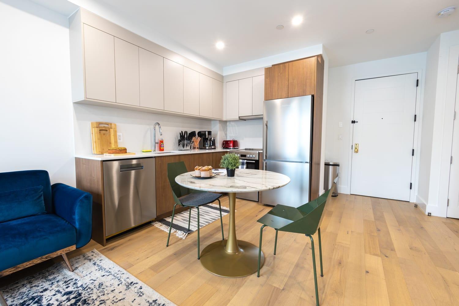 Casa de férias 149bk-302 New Construction 1br Wd In Unit Balcony *