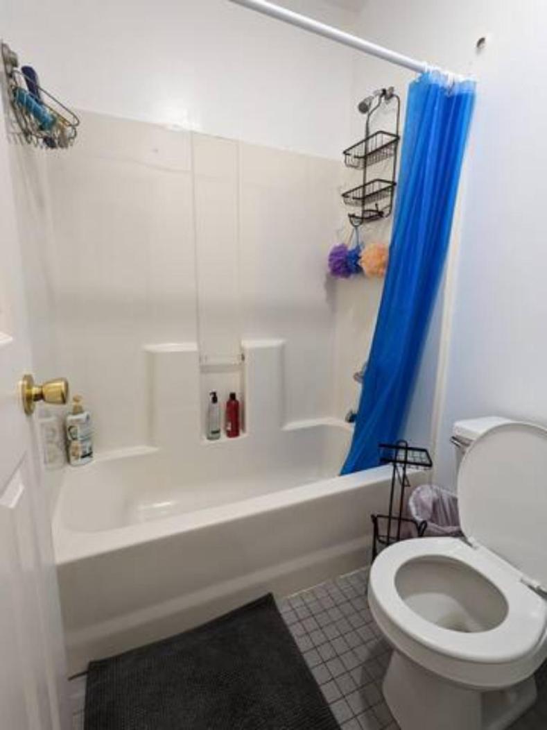 Central And Affordable Williamsburg Private Bedroom Close To Subway Ở trọ