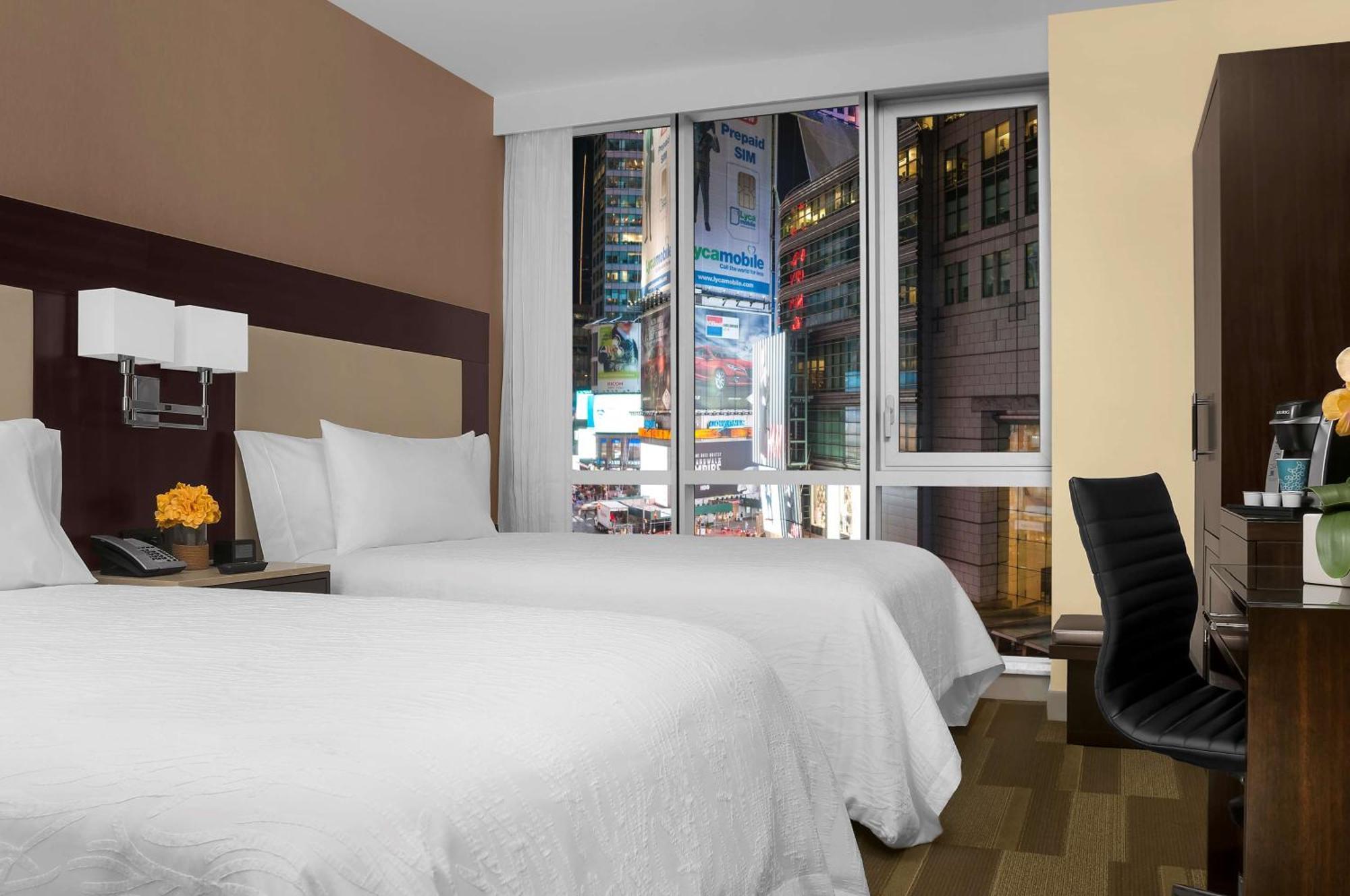 Khách sạn Hilton Garden - Times Square 3*