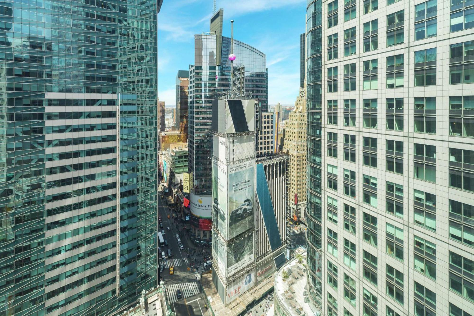 Hilton Garden - Times Square Khách sạn