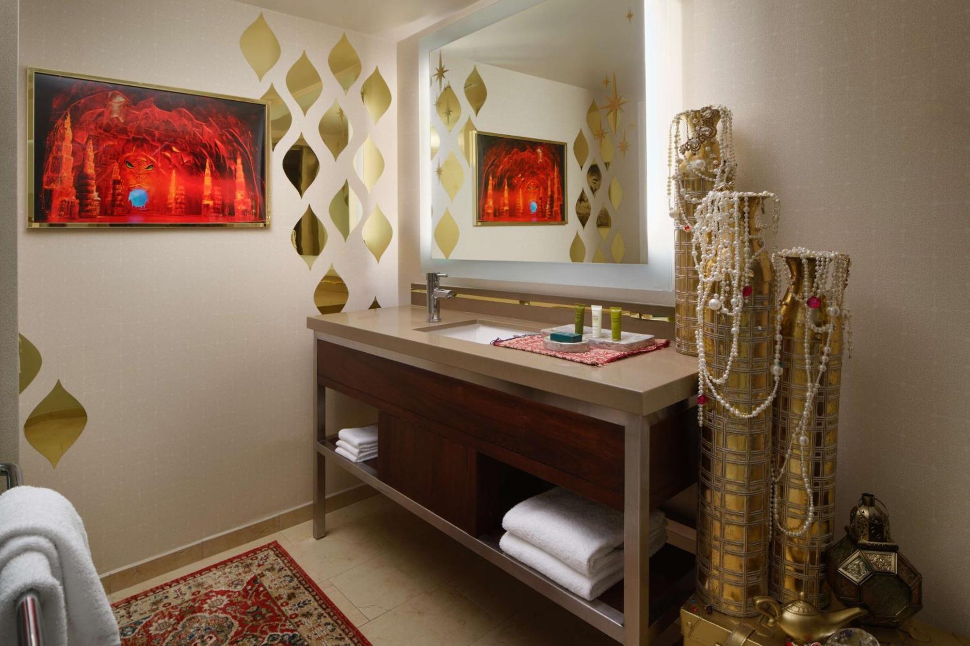 Khách sạn Hilton Times Square 4*