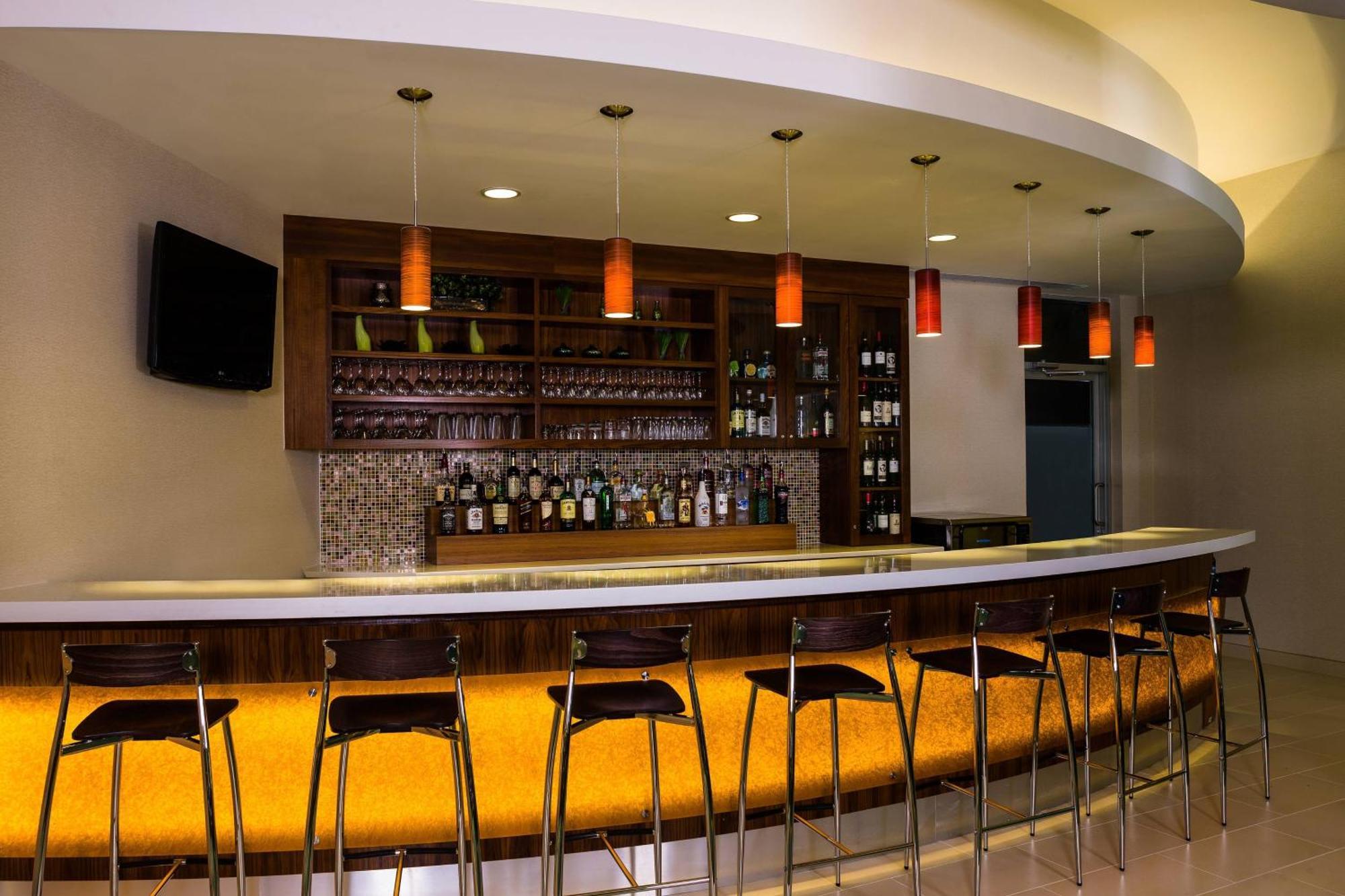Springhill By Marriott Laguardia Airport Khách sạn