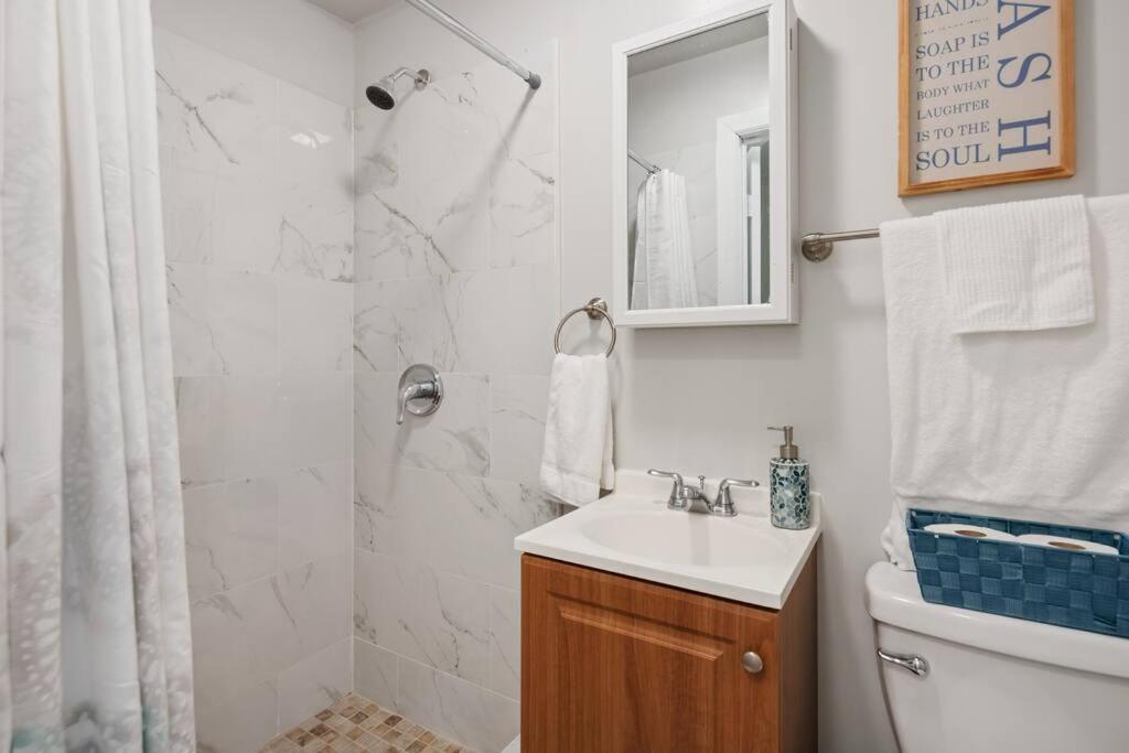 Apartment Central 2br - Walking Distance To Times Square