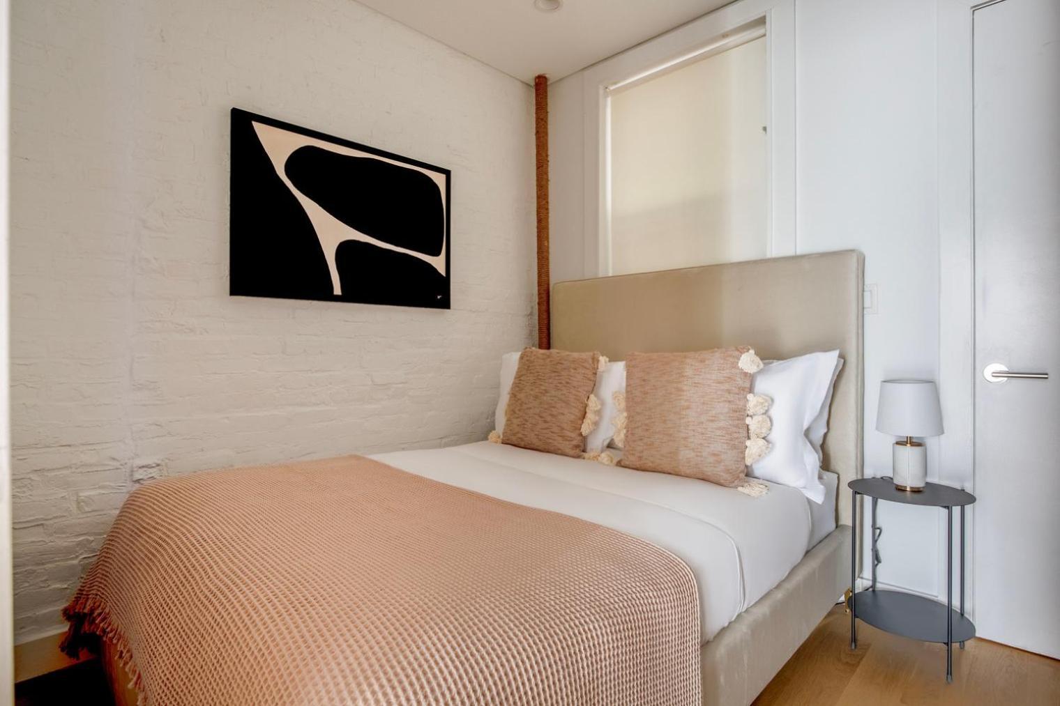 Classic Les 1br W Wd Nr Soho Nyc-646 *