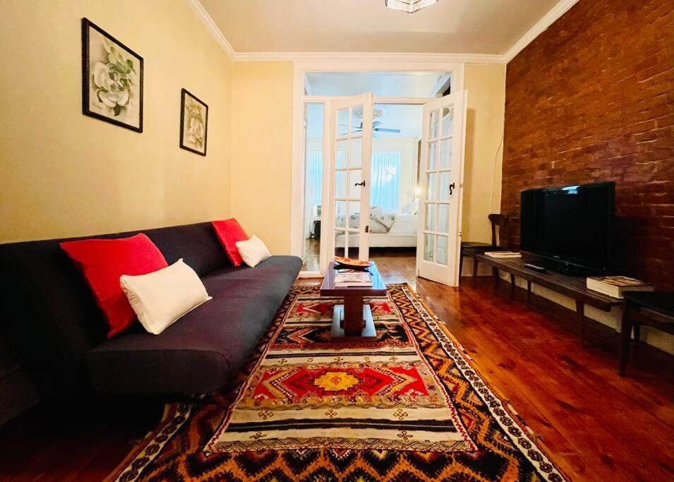 Căn hộ House On Henry - Private 1 Bedroom