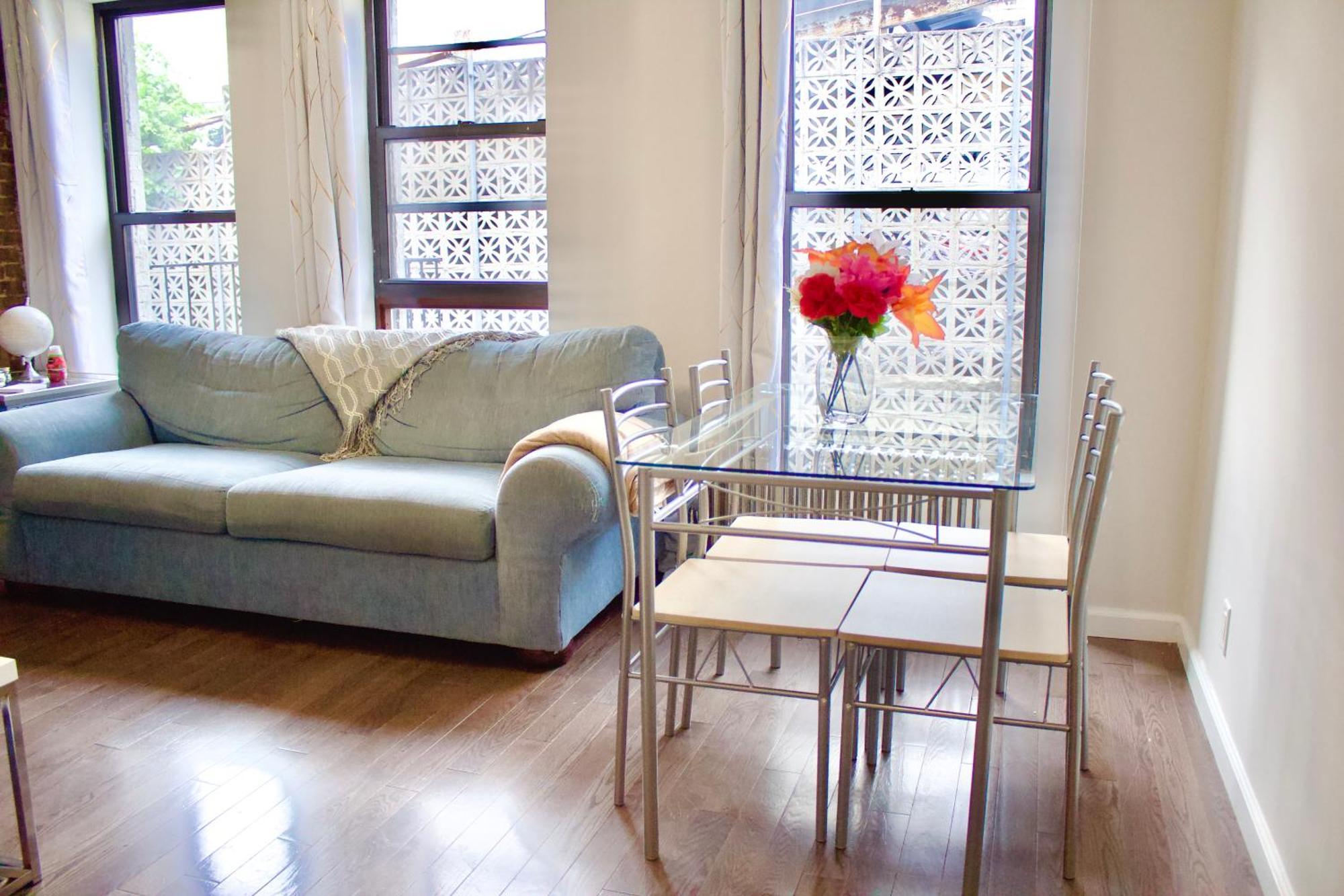 Times Square Manhattan 2br Apartment! * New York