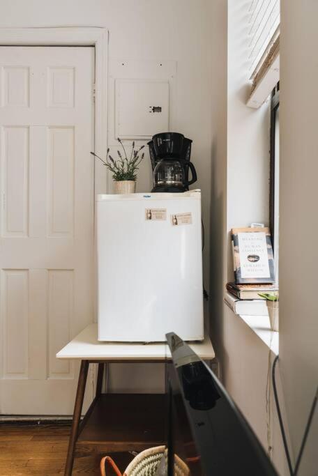 East Village Townhouse Apartamento *