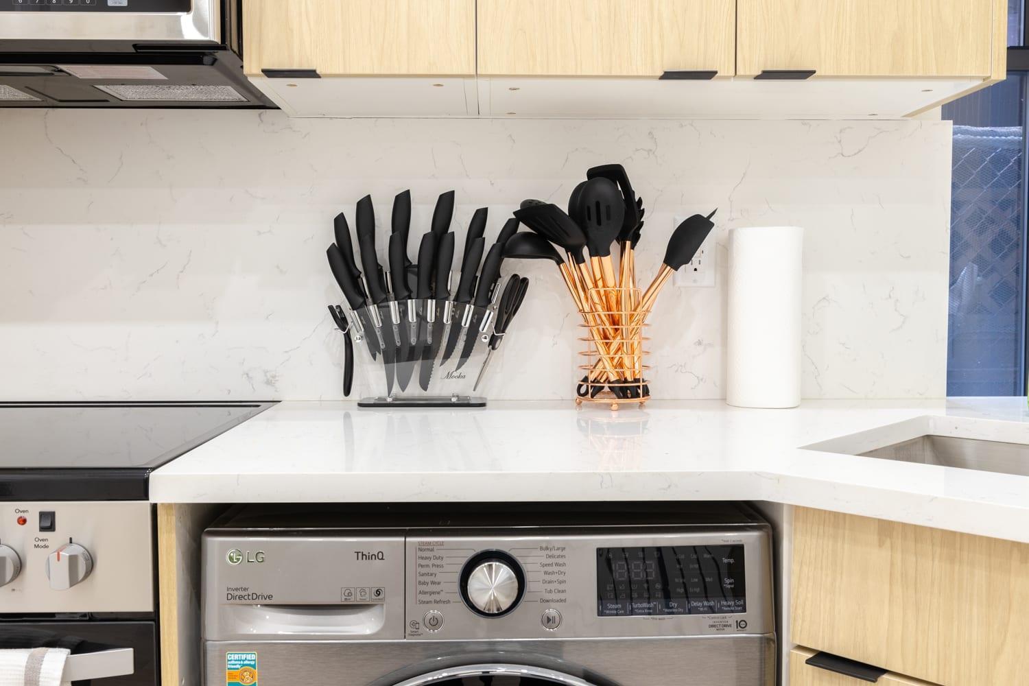 Apartment 170-g 3br Duplex With Private Yard In E Village New York