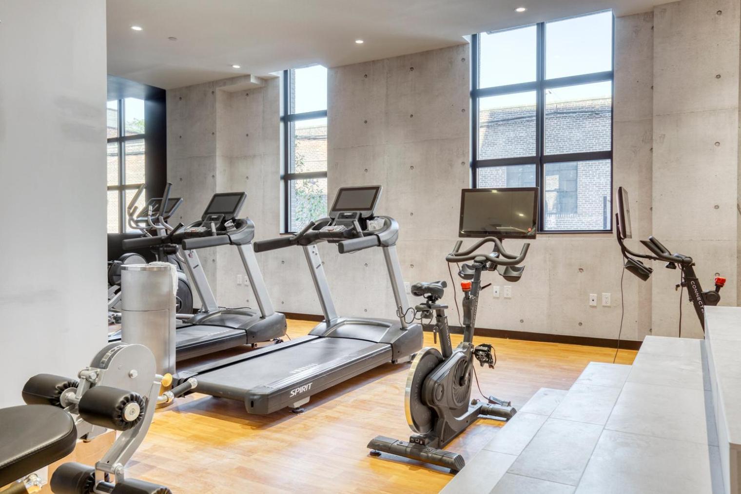 Apartment Dumbo 2br W Wd Roof Gym Nr Timeout Building Nyc-961