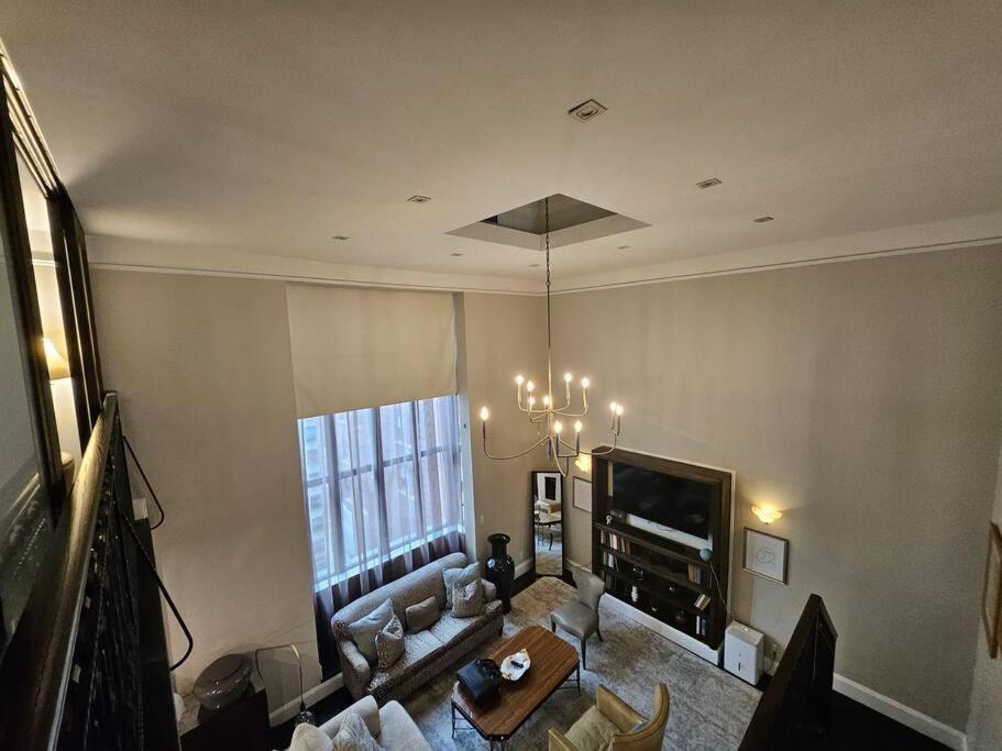 Căn hộ The Renwick Duplex At The Mansfield Midtown New York