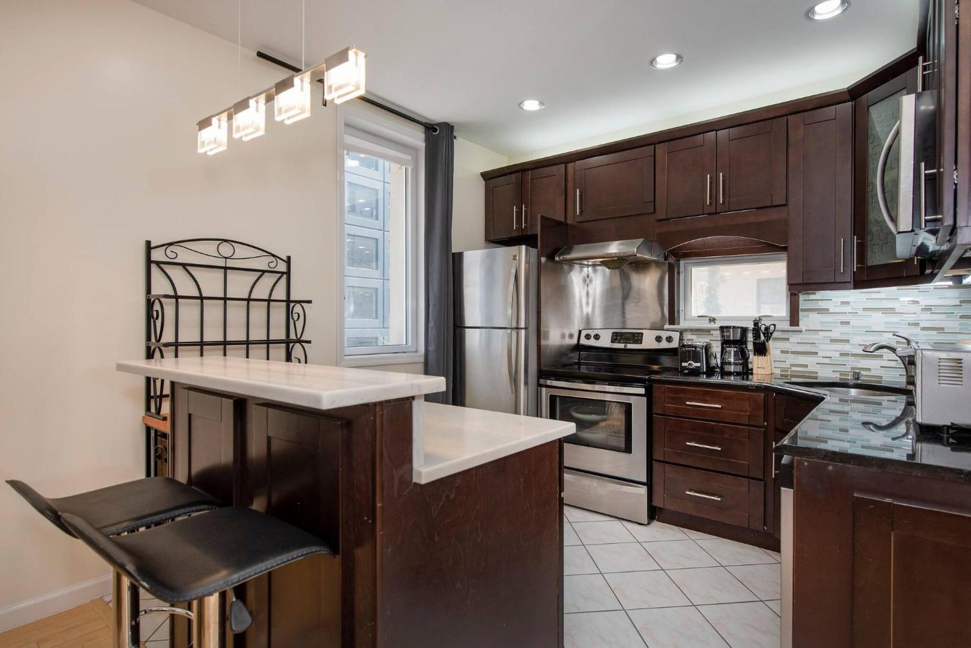 Luxury Sutton Place Duplex 3br 3bth New York