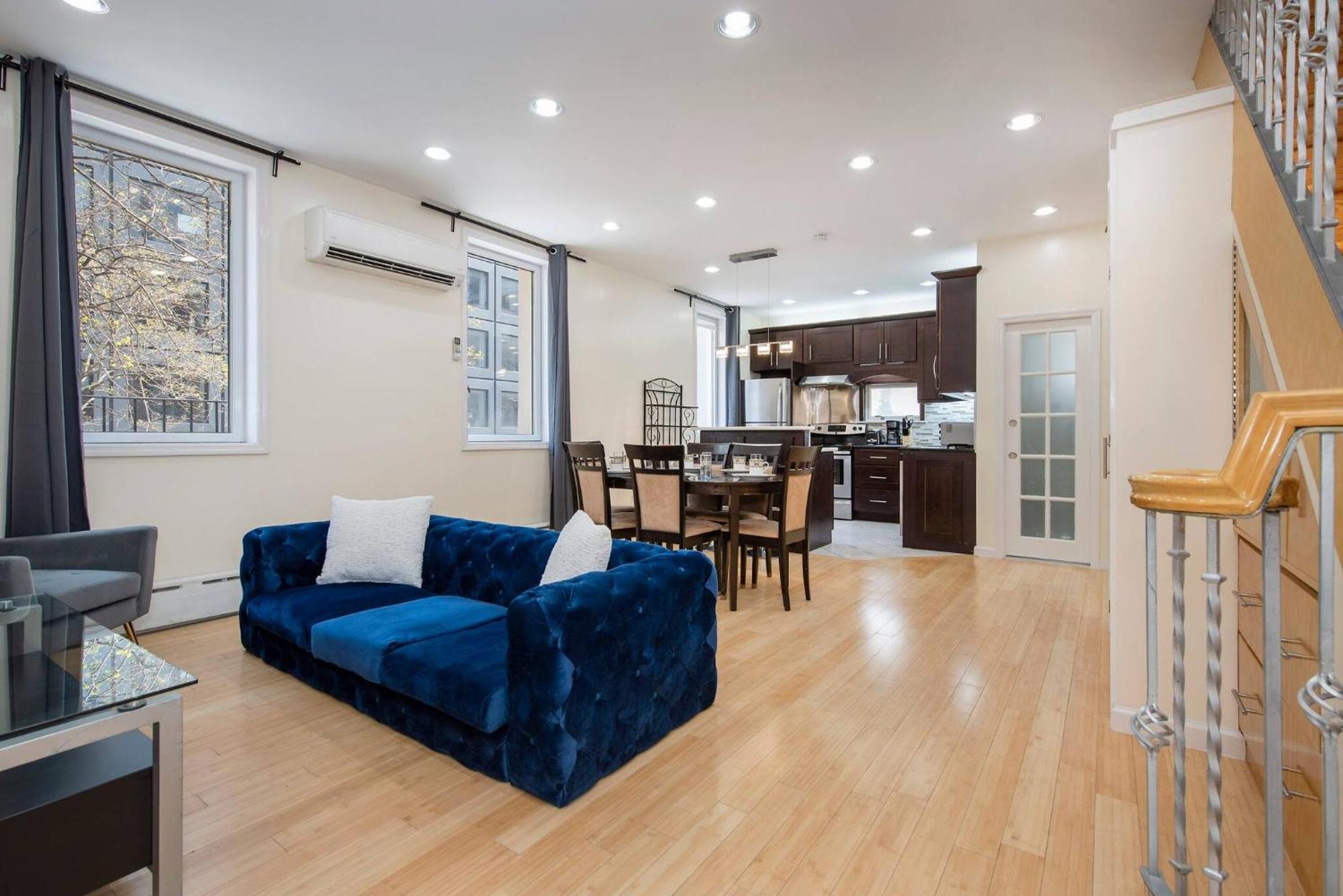 Luxury Sutton Place Duplex 3br 3bth New York