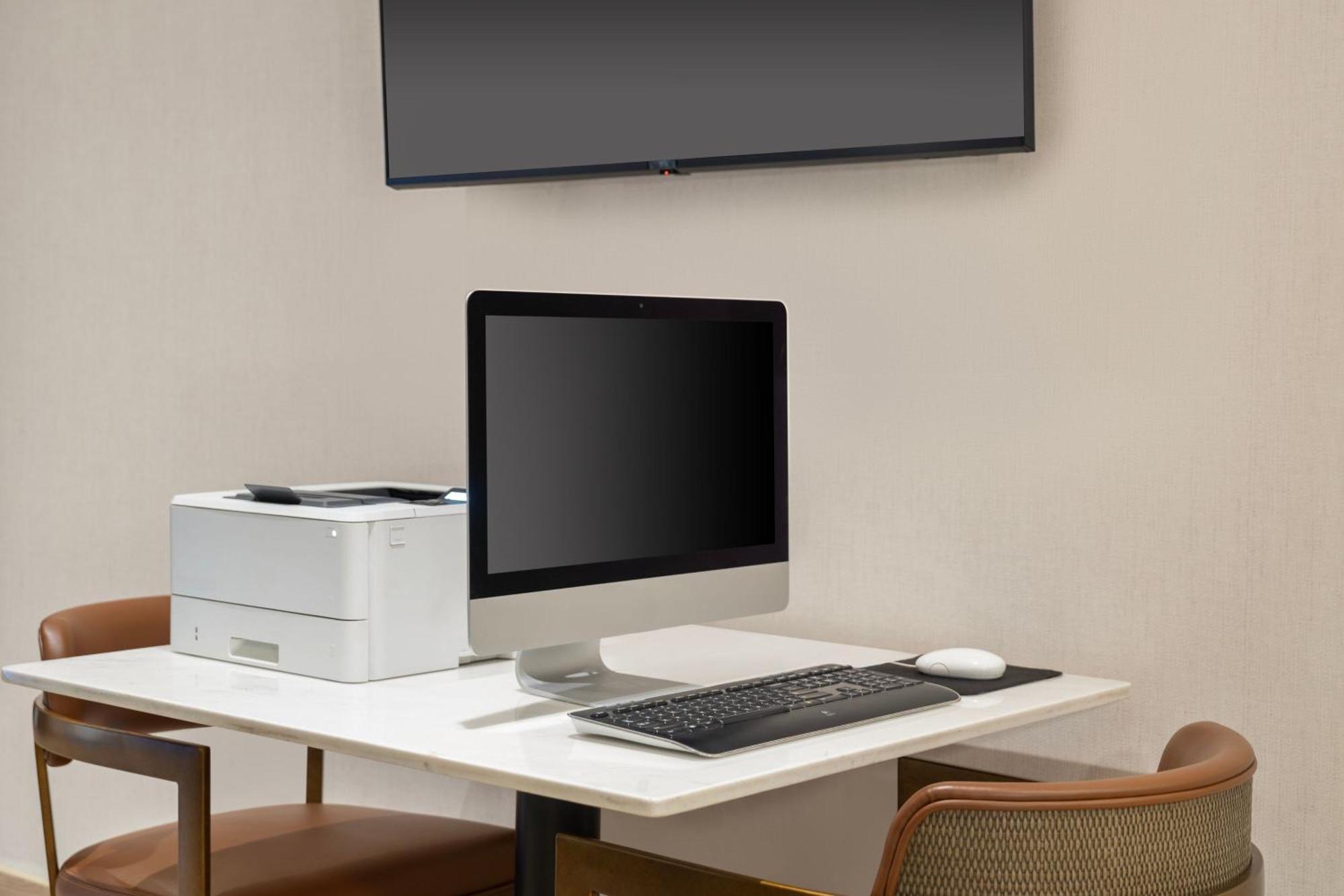 Courtyard By Marriott Manhattan / Soho Khách sạn