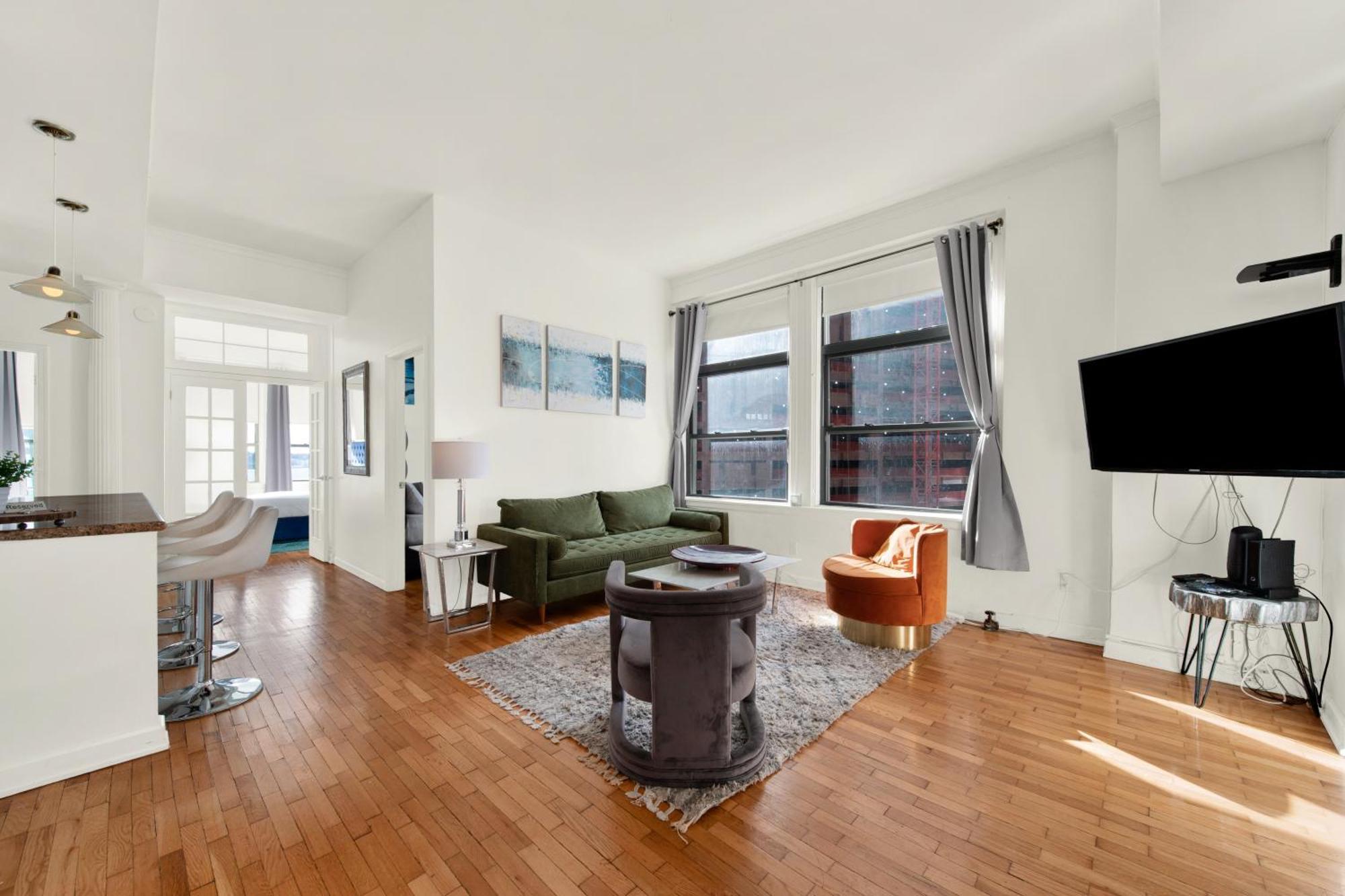 Four Bedroom Penthouse With Views Of Statue Of Liberty * New York