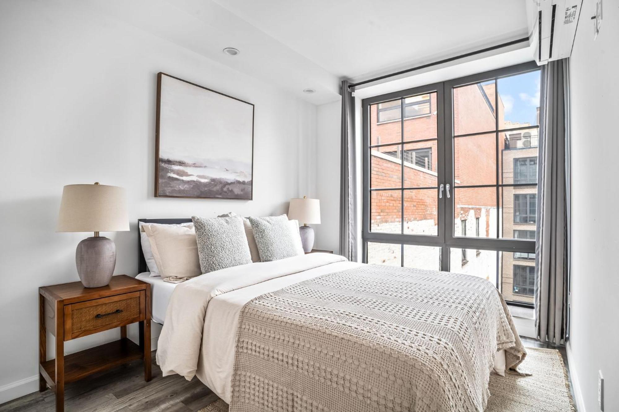 Căn hộ Modern 2-br With Southern Views New York