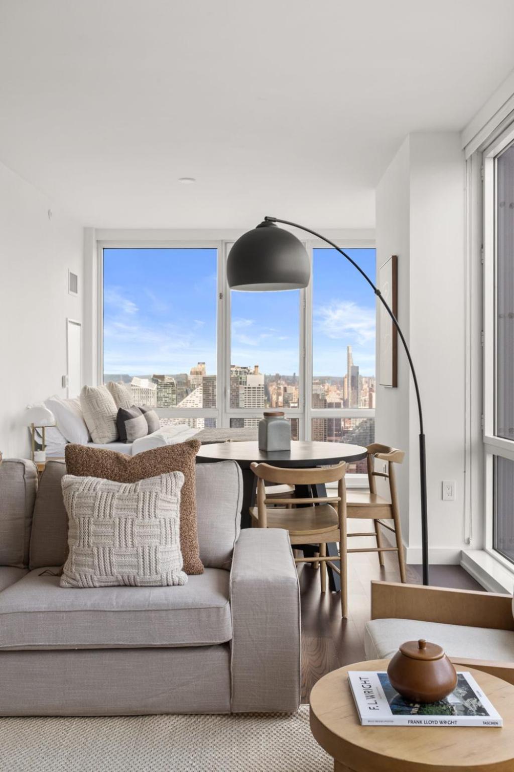 Stunning Views To Empire State With Amazing 2bd Nova York