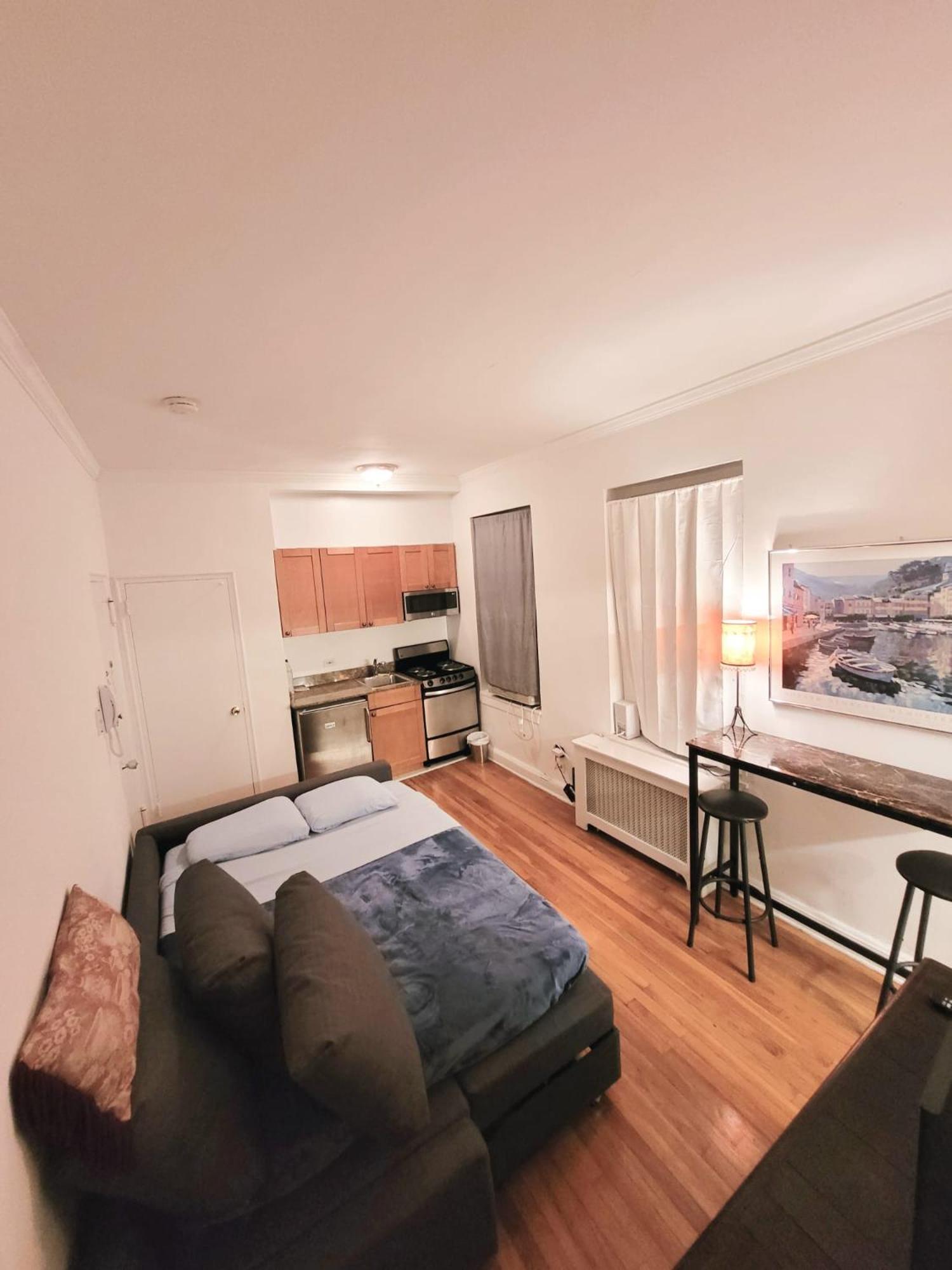 Upper East Side 2 Bedrooms Gem New York