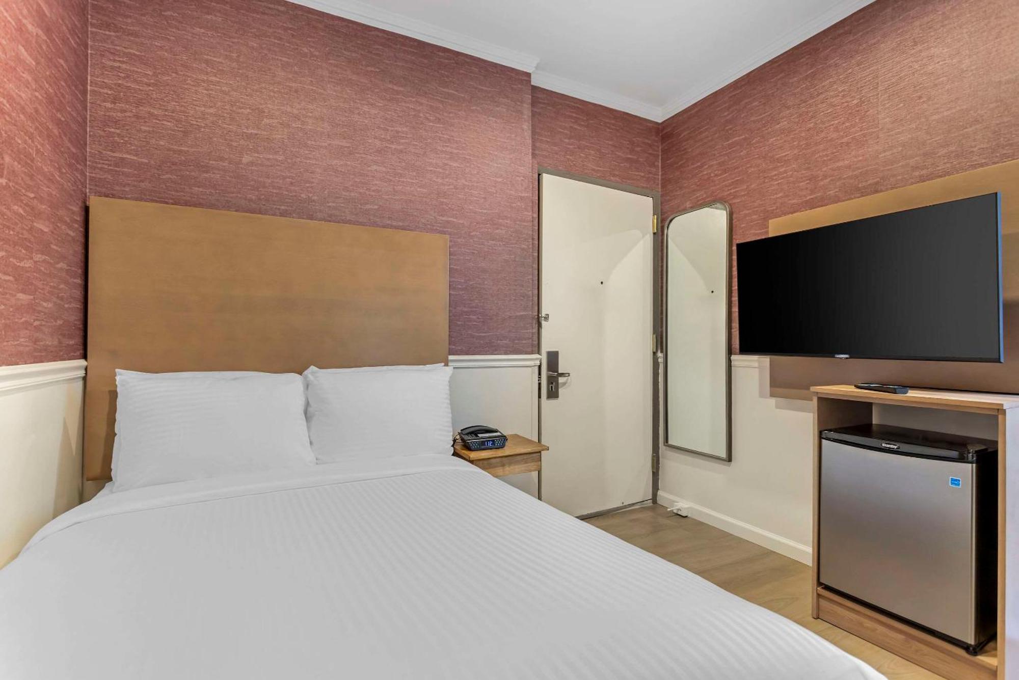 Khách sạn The Mayfair Times Square, Ascend Collection New York