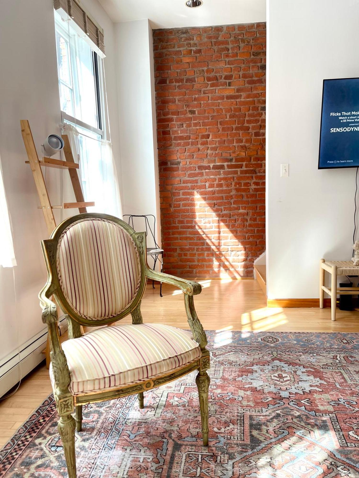Gorgeous Soho Duplex Brownstone Căn hộ