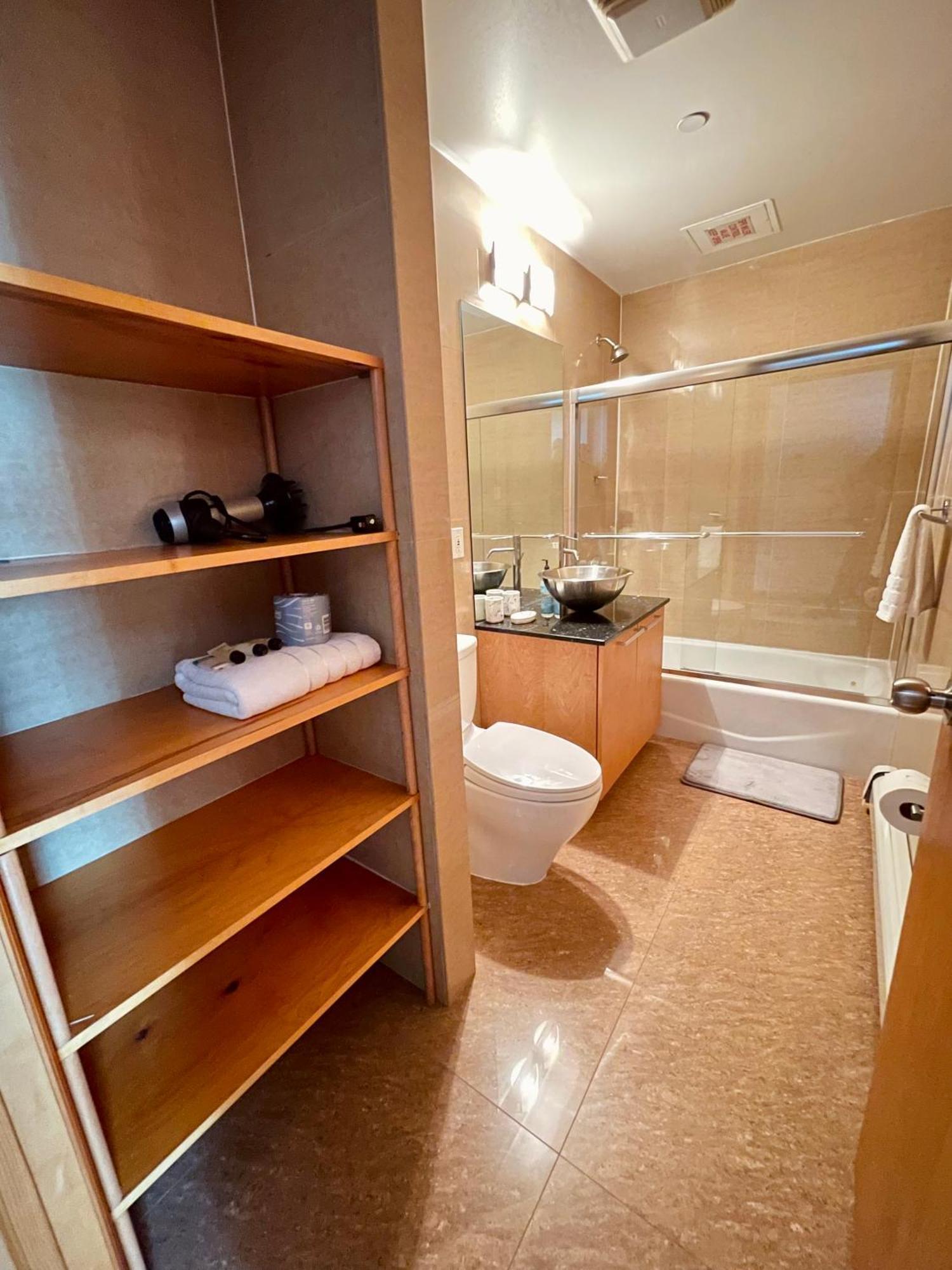 Căn hộ Gorgeous Soho Duplex Brownstone