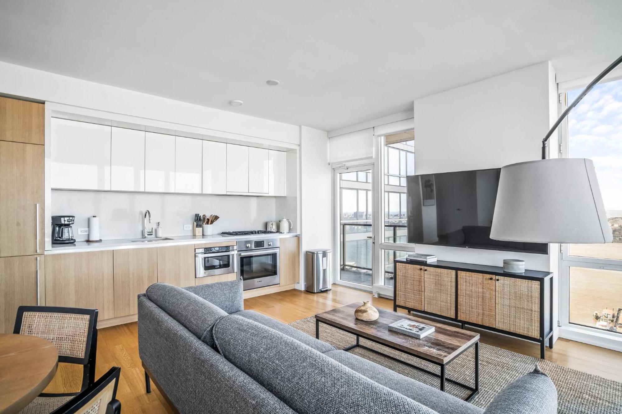 Apartment Cloud Crest Apt 2bd 2bath New York
