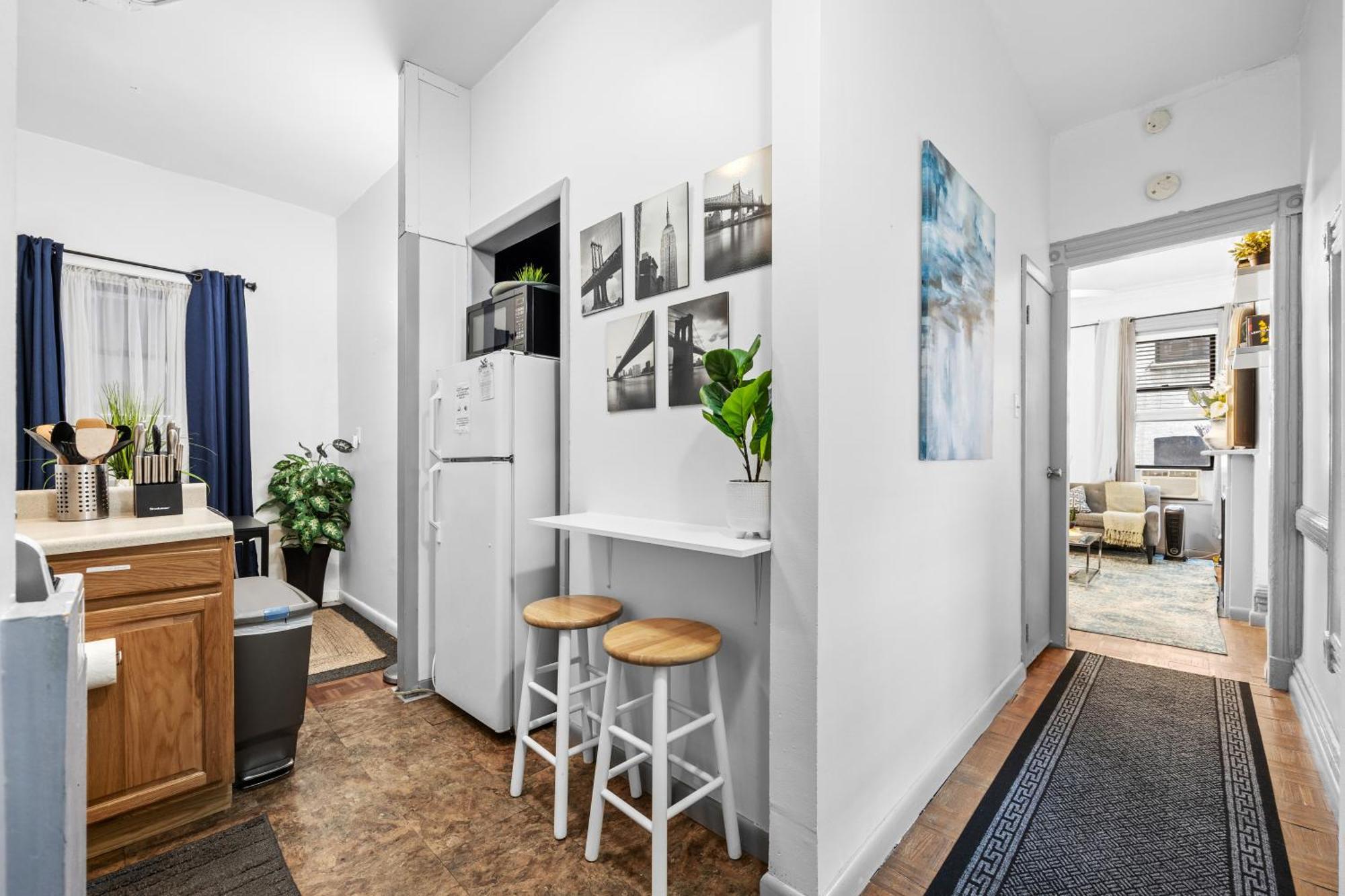 Quaint 2br Walk To Time Square Apartamento