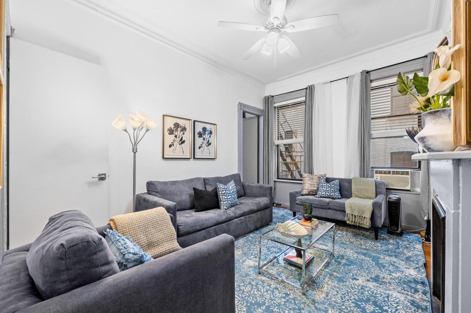 Quaint 2br Walk To Time Square Apartamento *