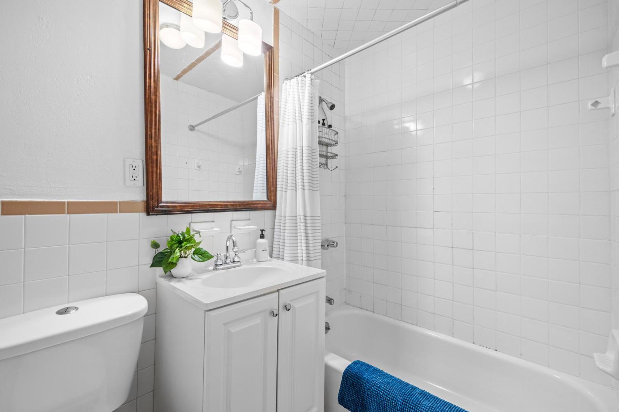 Quaint 2br Walk To Time Square Apartamento