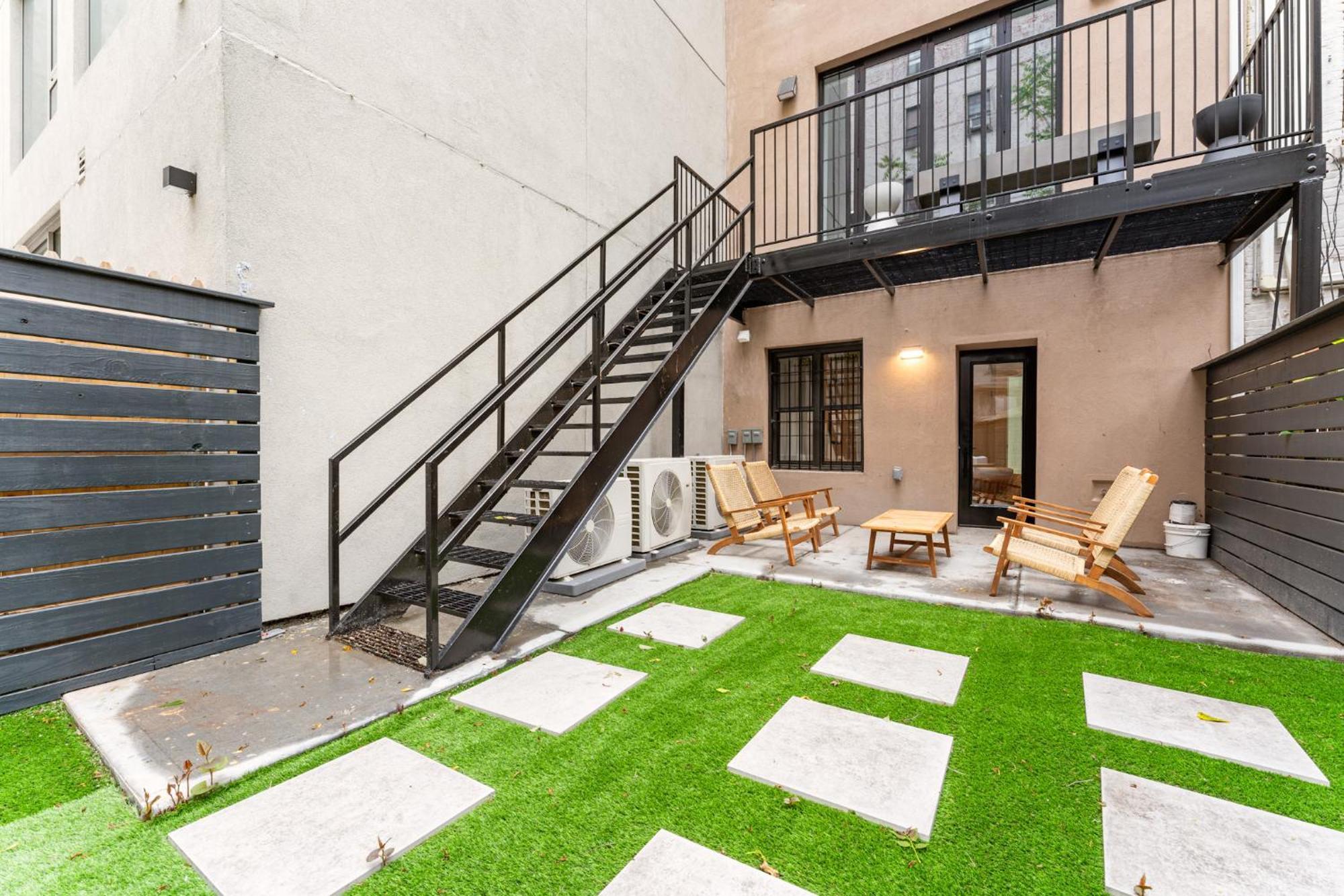 Luxurious Harlem With Modern Amenities, Outdoor Patio! * Nova York