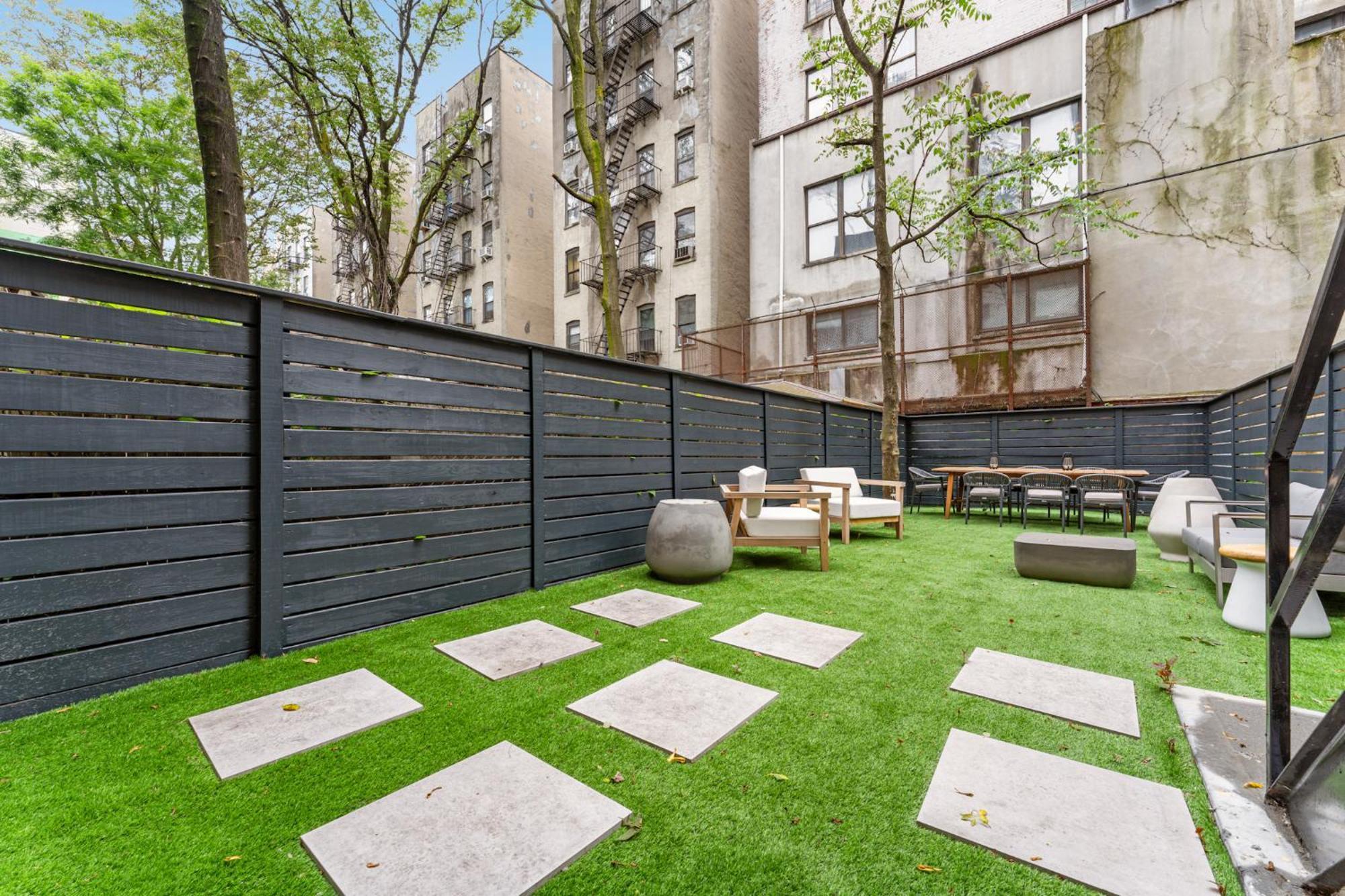 Luxurious Harlem With Modern Amenities, Outdoor Patio! * Nova York