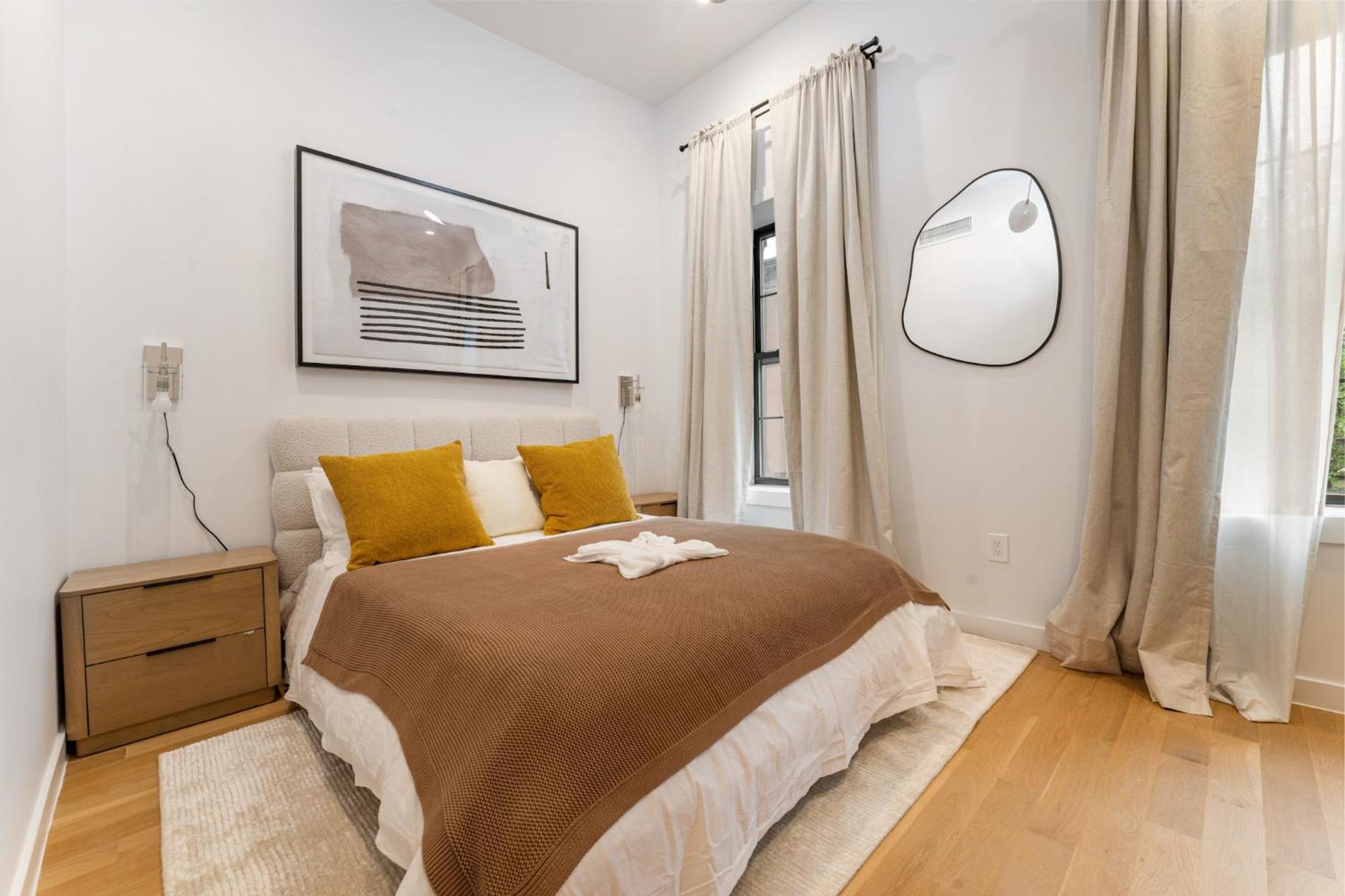 Luxurious Harlem With Modern Amenities, Outdoor Patio! * Nova York