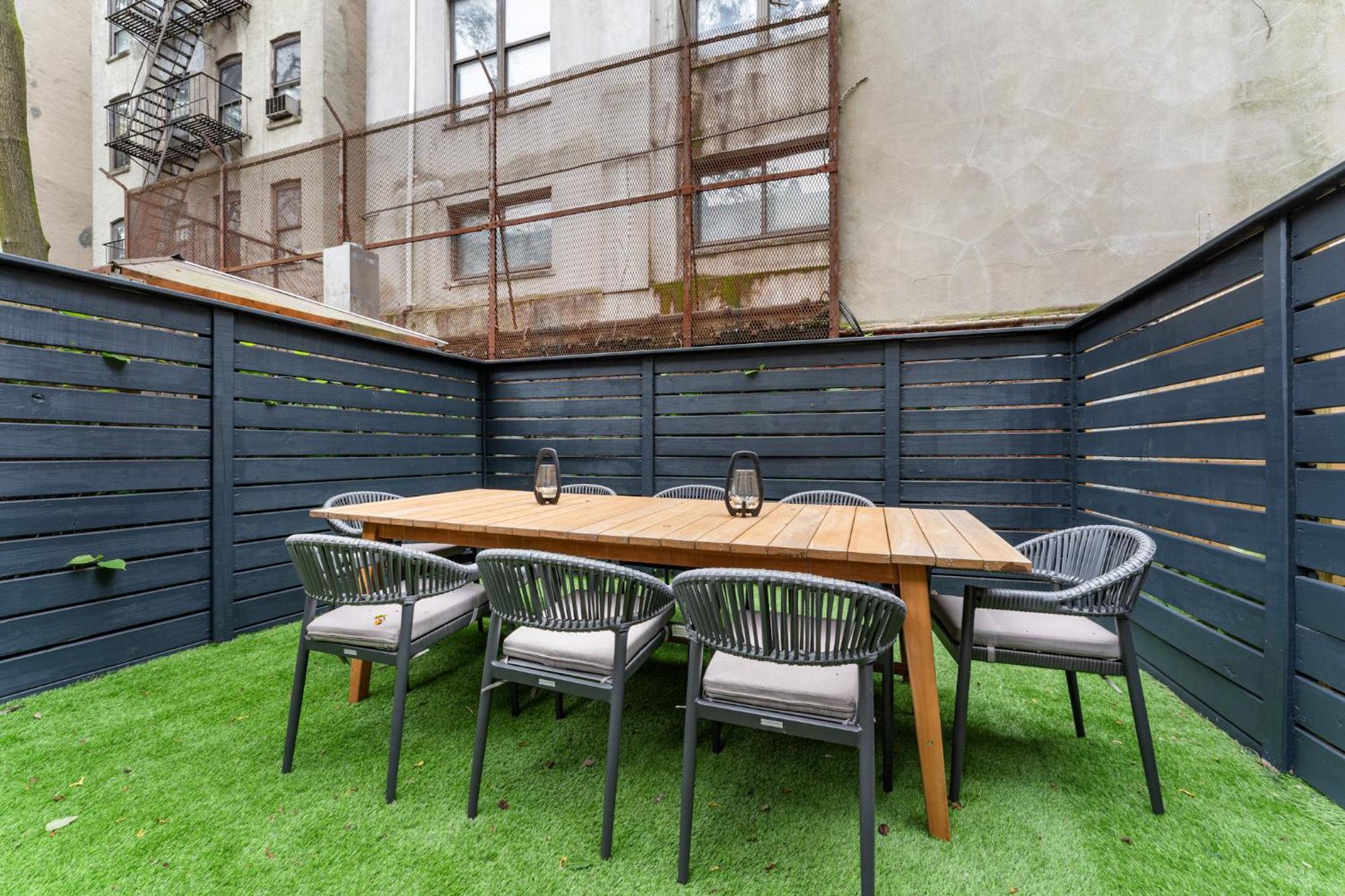 Apartamento Luxurious Harlem With Modern Amenities, Outdoor Patio! Nova York