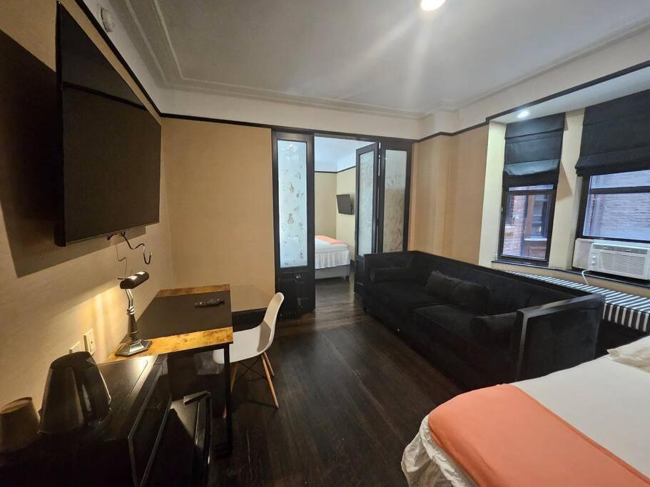 Căn hộ 1 Bedroom At The Mansfield Midtown New York