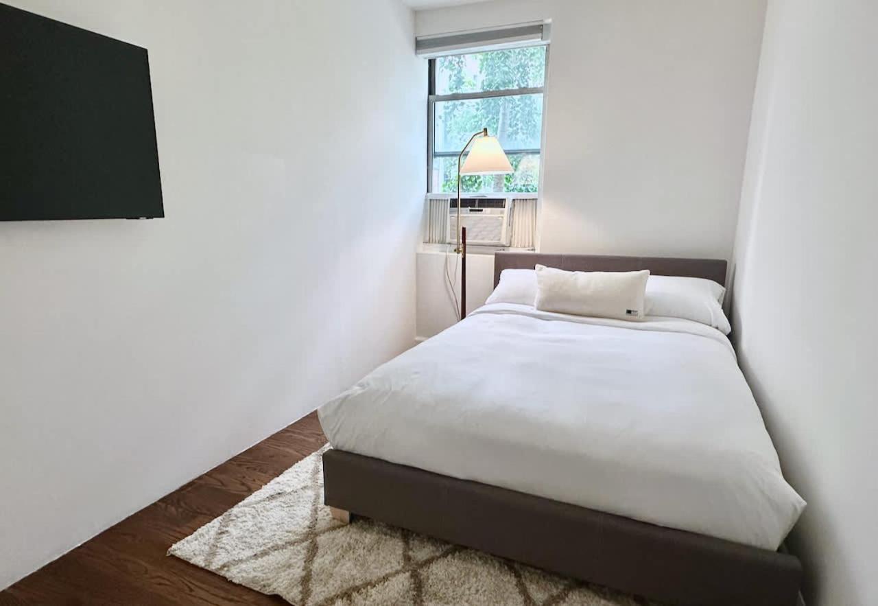 Private Townhome Near Un * Nova York