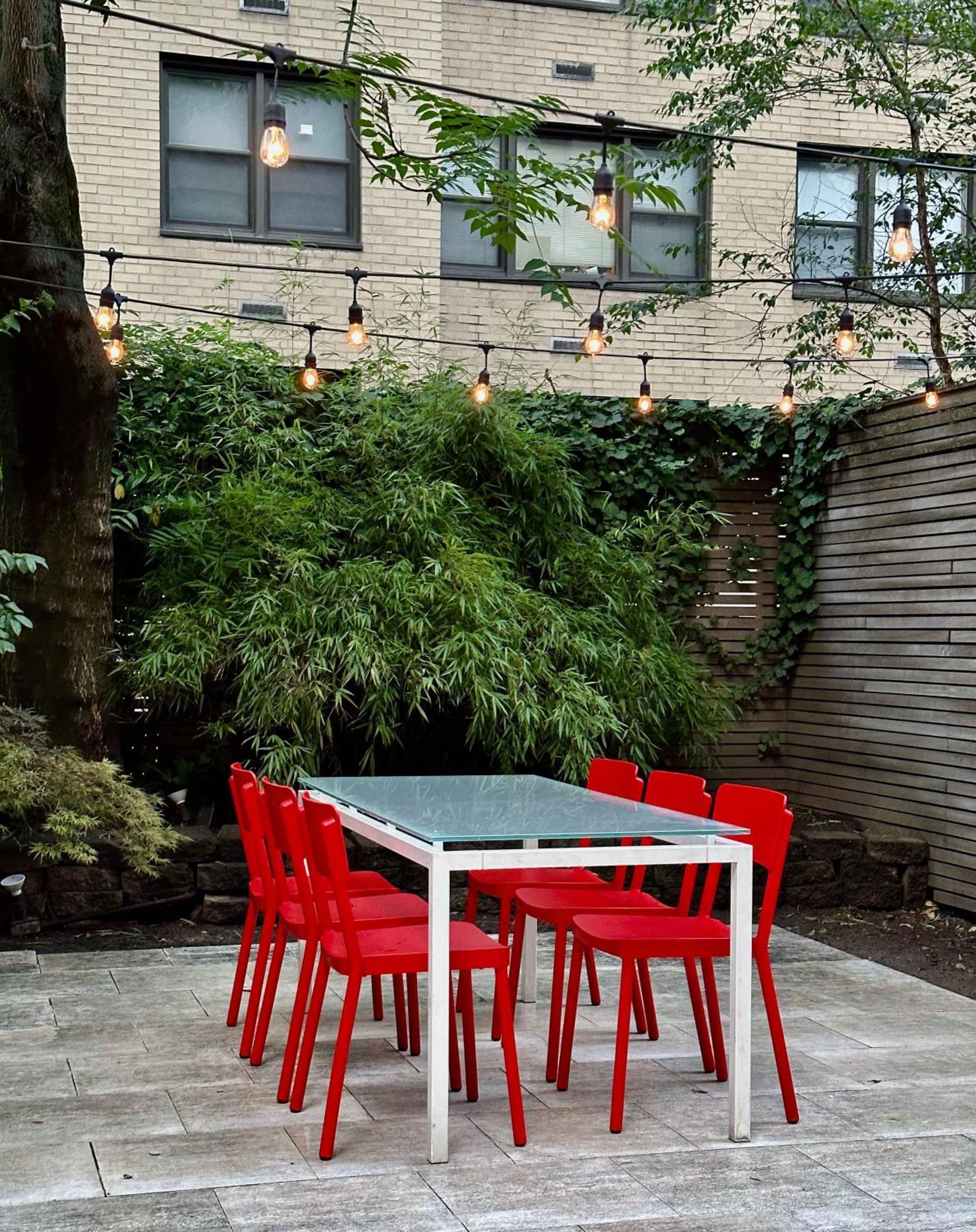 Private Townhome Near Un Casa de férias