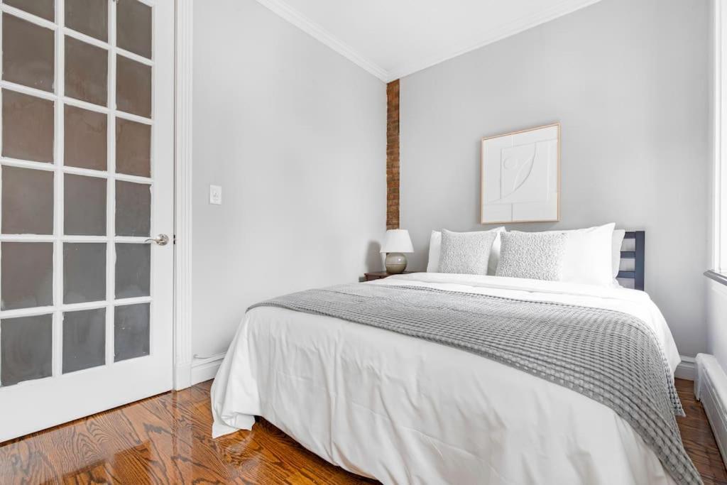 Gorgeous & Bright 3bdr & 1bth In Midtown Manhattan Căn hộ *