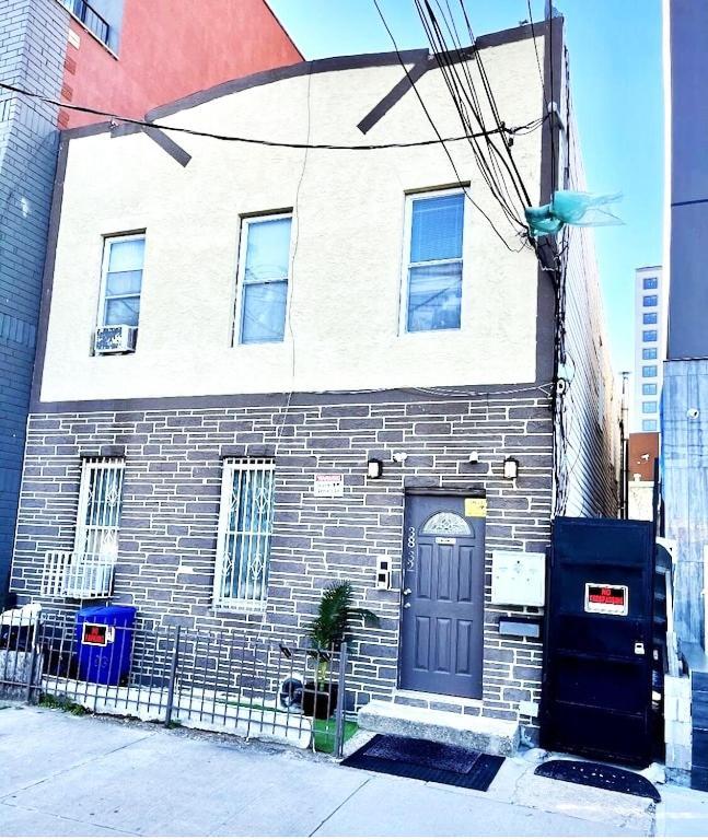Huge 3 Bedroom Apt In Lic, Mannhattan Next Stop ! Nova York