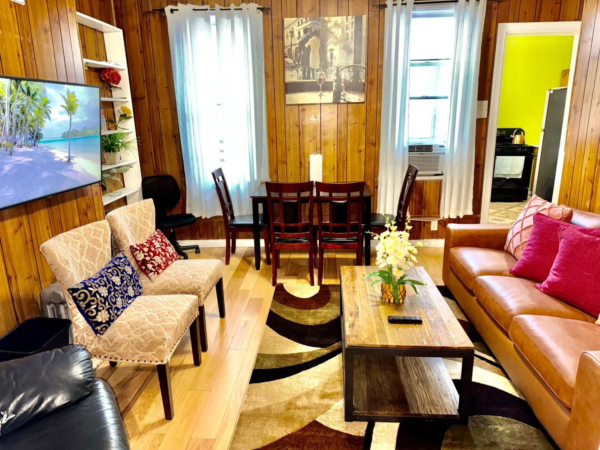 Huge 3 Bedroom Apt In Lic, Mannhattan Next Stop ! Apartamento Nova York